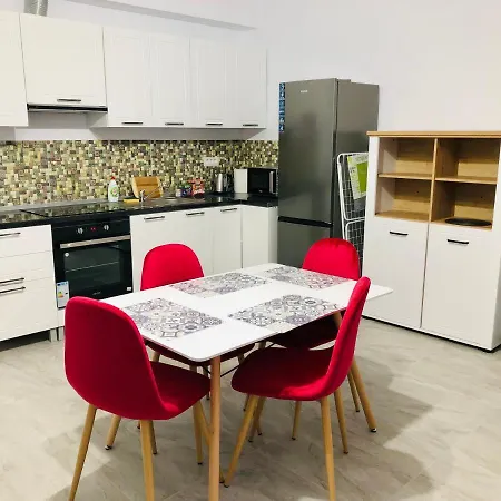 Apartment New And Modern In Villa, Near Center M36 *