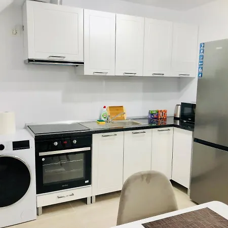 New And Modern In Villa, Near Center M36 Apartment
