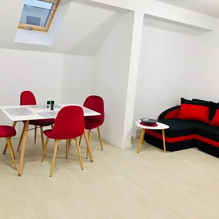 Apartment New And Modern In Villa, Near Center M36 *